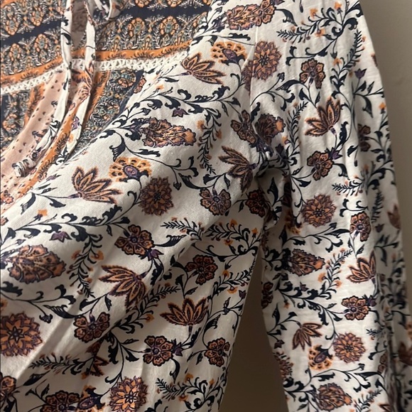 Vintage America Black and White 3/4 Sleeve Tunic with Bib Collar bohemian - Picture 8 of 9